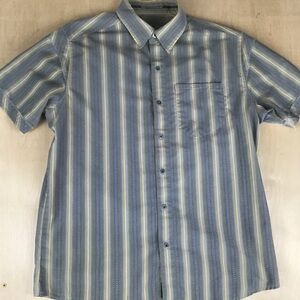 Kuhl Mens Medium Button Up Short Sleeve Hiking Outdoor Shirt Striped Western